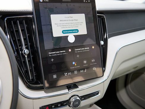 New 2026 Volvo XC60 B5 Ultra w/ Protection Package Premier image 15