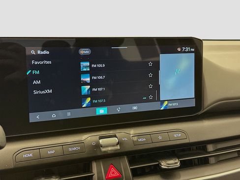 Used 2025 Kia K4 LXS image 21