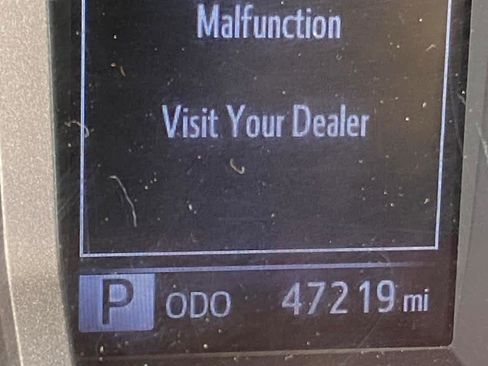 Used 2020 Toyota Tacoma TRD Sport w/ Technology Package image 17