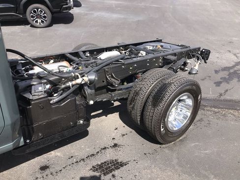 New 2026 Chevrolet Silverado 3500 LT w/ Convenience Package AWD/4WD image 21