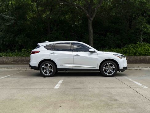 Used 2025 Acura RDX SH-AWD w/ Technology Package image 10