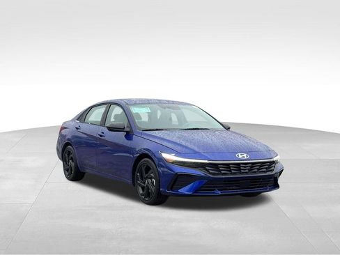 New 2026 Hyundai Elantra SEL Sport Premium FWD image 1