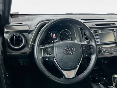 Used 2017 Toyota RAV4 SE w/ Power Special Value Package FWD image 18