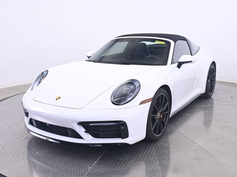 Certified 2024 Porsche 911 Targa 4S AWD/4WD image 11