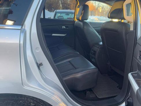 Used 2011 Ford Edge Limited w/ 302A Rapid Spec Order Code image 19