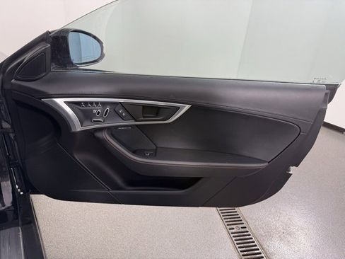 Used 2019 Jaguar F-TYPE Coupe image 14