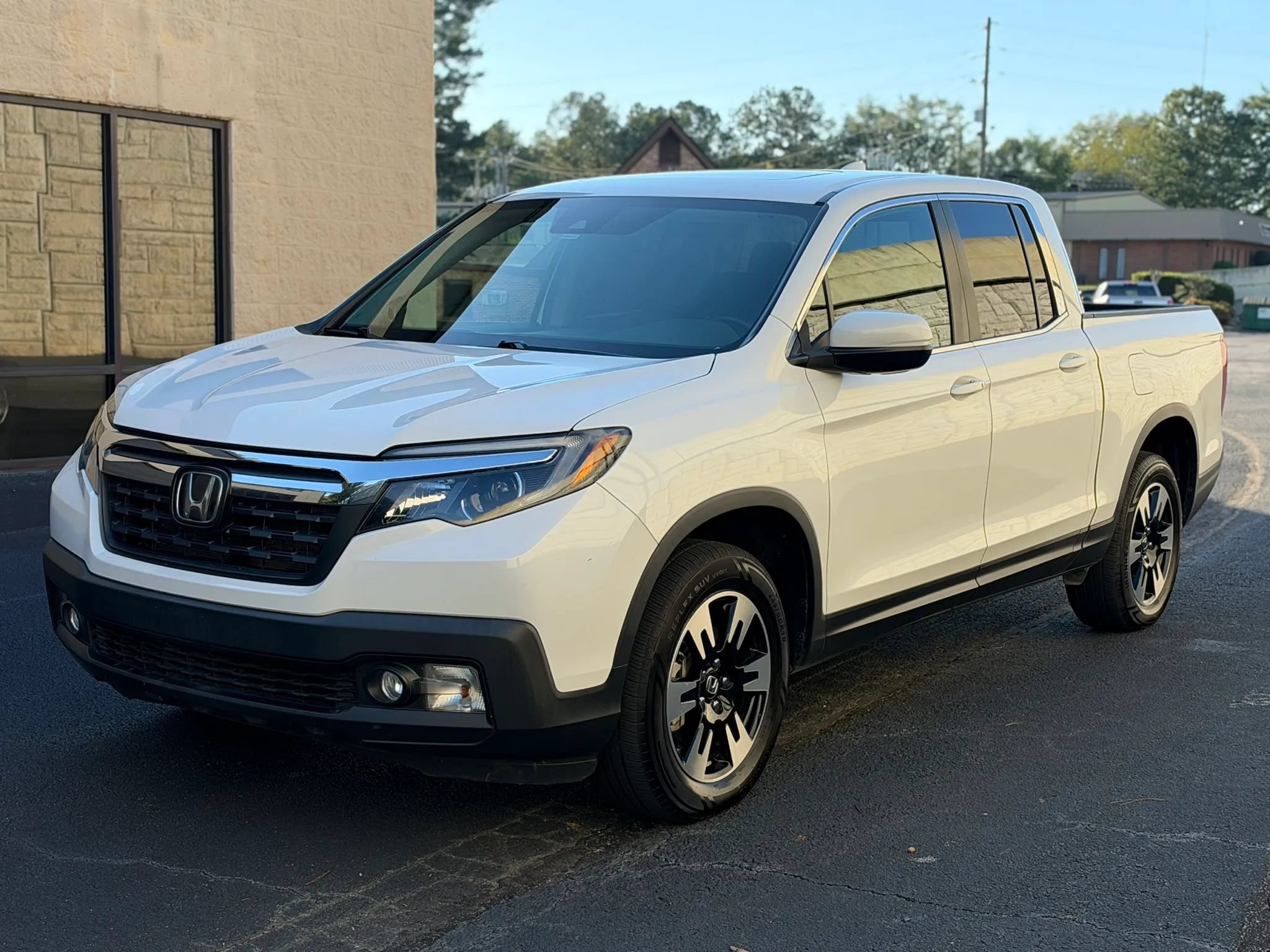 Used 2020 Honda Ridgeline RTL image 2