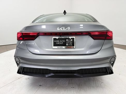 Used 2024 Kia Forte LXS FWD image 14