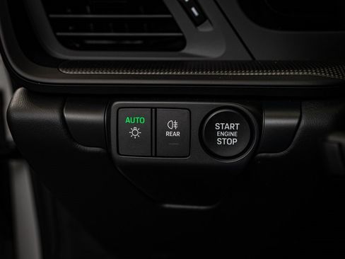 New 2026 Porsche 911 Carrera 4S image 42