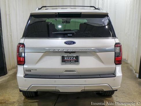 Used 2019 Ford Expedition Platinum AWD/4WD image 6