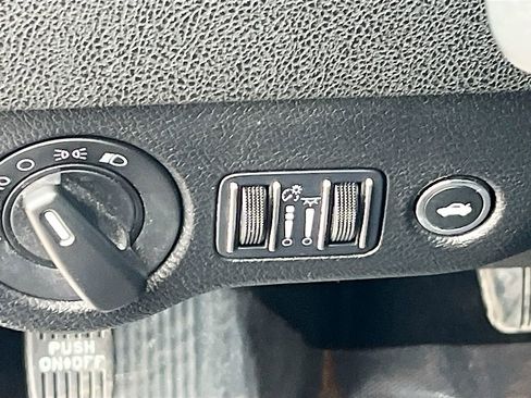 Used 2023 Dodge Charger R/T RWD image 10