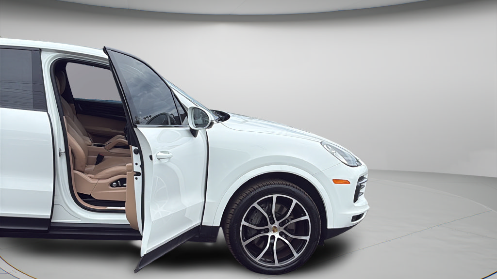 Used 2019 Porsche Cayenne S AWD/4WD image 27