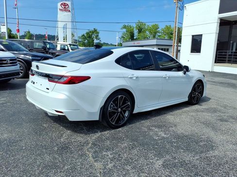 Used 2026 Toyota Camry XSE w/ Premium Plus Package AWD/4WD image 3