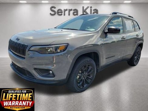 Used 2023 Jeep Cherokee Altitude Lux AWD/4WD image 1