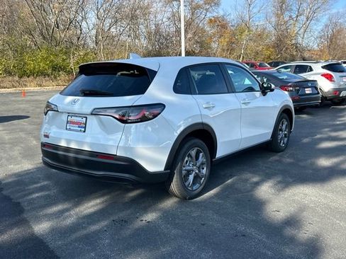 New 2026 Honda HR-V LX image 5