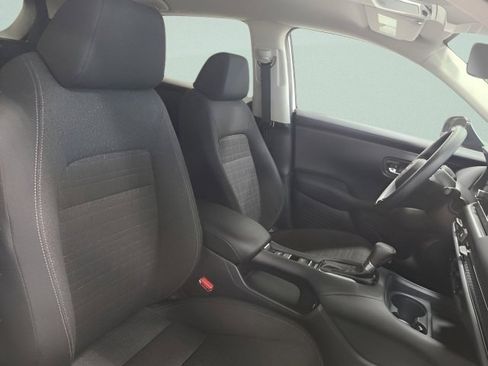 Used 2023 Honda HR-V LX image 15