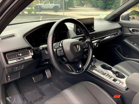 Used 2022 Honda Civic Sport image 17