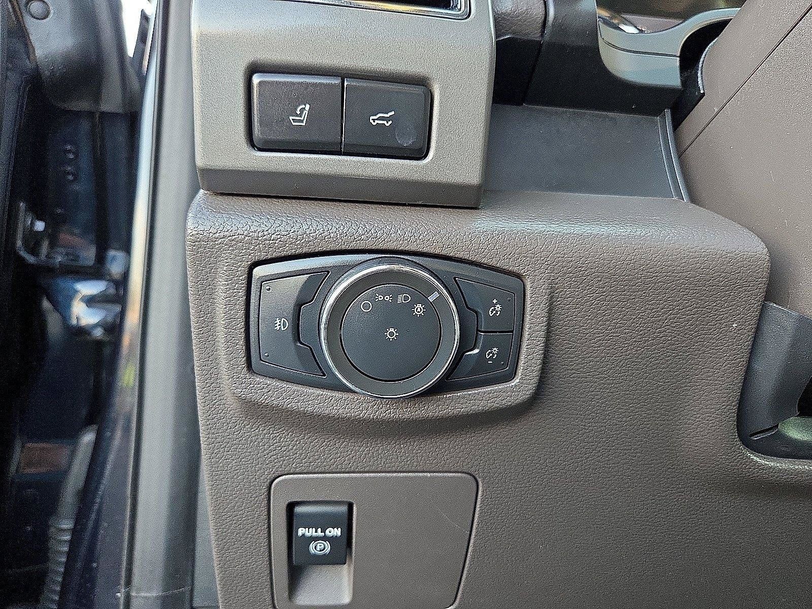 Used 2021 Ford Expedition XLT AWD/4WD image 25