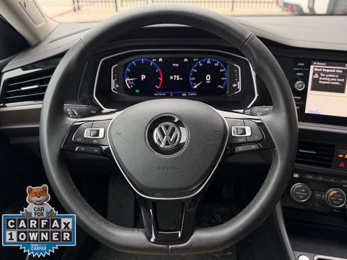 Used 2020 Volkswagen Jetta SEL Premium FWD image 14