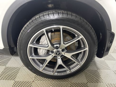 Used 2022 Mercedes-Benz GLC 300 4MATIC image 27