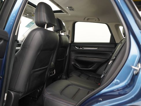 Used 2022 MAZDA CX-5 AWD 2.5 S w/ Premium Package image 17