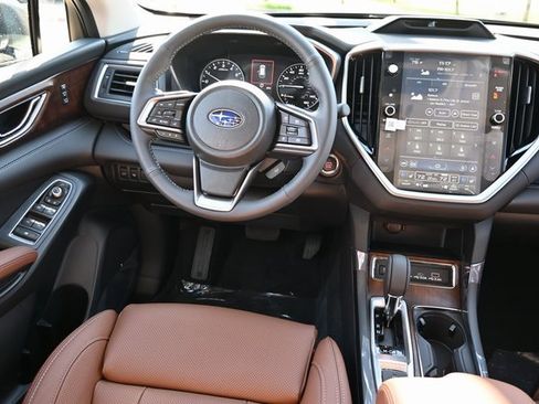 New 2025 Subaru Ascent Touring image 9