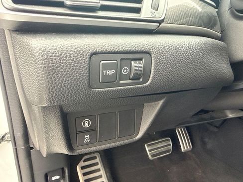 Certified 2018 Honda Accord Sport image 21