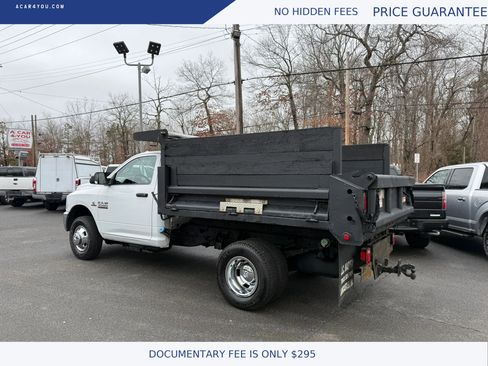 Used 2018 RAM 3500 Tradesman w/ Power & Remote Entry Group image 3