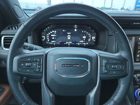 Used 2023 GMC Yukon Denali Ultimate image 20