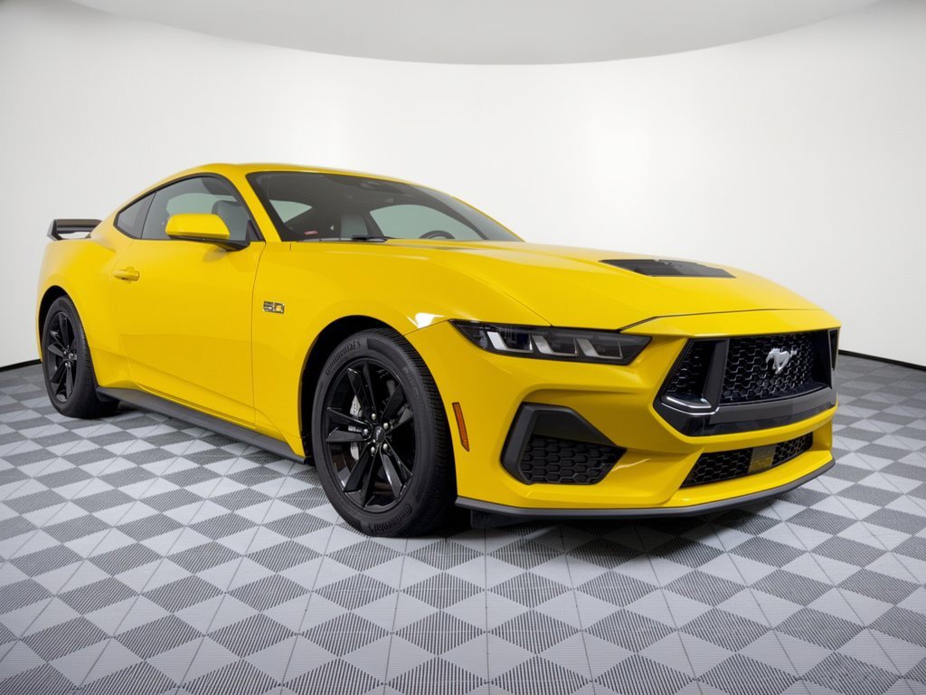 Used 2024 Ford Mustang GT RWD image 7