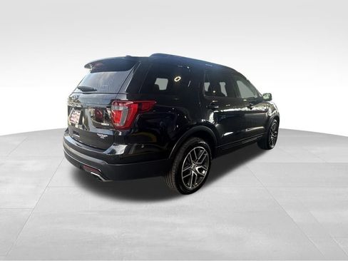 Used 2016 Ford Explorer Sport w/ Equipment Group 401A image 4