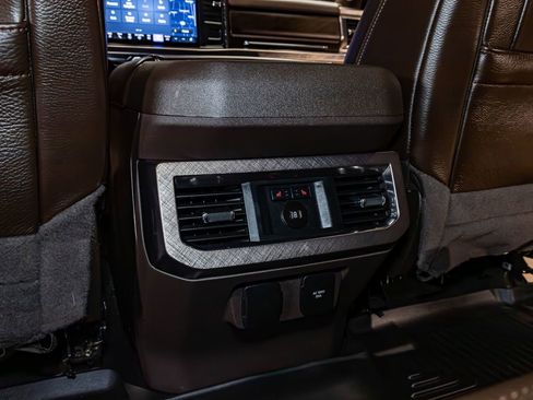 Used 2024 Ford F250 King Ranch w/ Chrome Package image 18