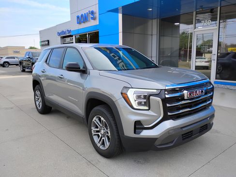 Used 2026 GMC Terrain Elevation AWD/4WD image 3