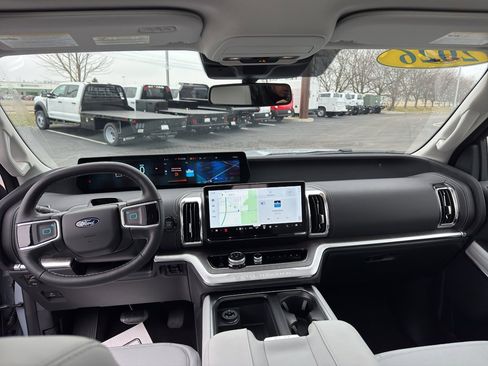 New 2026 Ford Expedition Max Platinum w/ Platinum Ultimate Package image 10