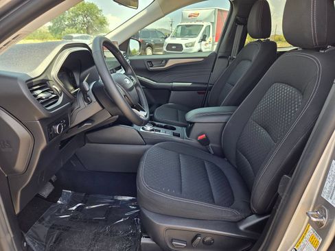 Used 2024 Ford Escape Active w/ Tech Pack #1 FWD image 11