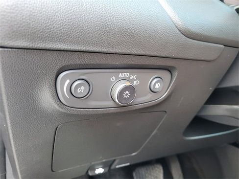 Used 2023 Buick Encore GX Essence w/ Experience Buick Package image 23