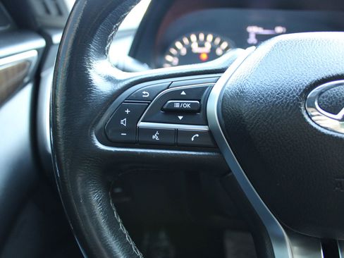 Used 2019 INFINITI Q50 Luxe w/ Essential Package (3.0T Luxe) image 14