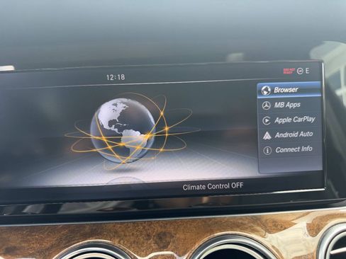 Used 2017 Mercedes-Benz E 300 4MATIC image 16