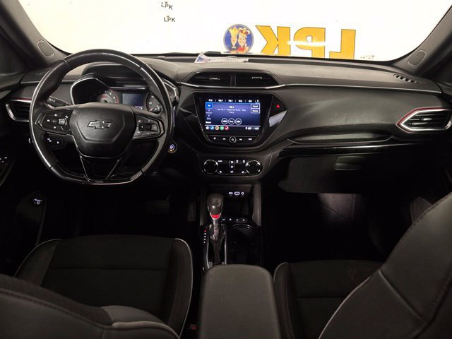 Used 2021 Chevrolet TrailBlazer RS w/ Sun and Liftgate Package FWD image 24