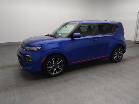 Used 2021 Kia Soul GT-Line FWD image 2