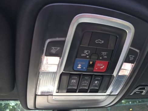 Used 2022 RAM 3500 Limited w/ Night Edition AWD/4WD image 30