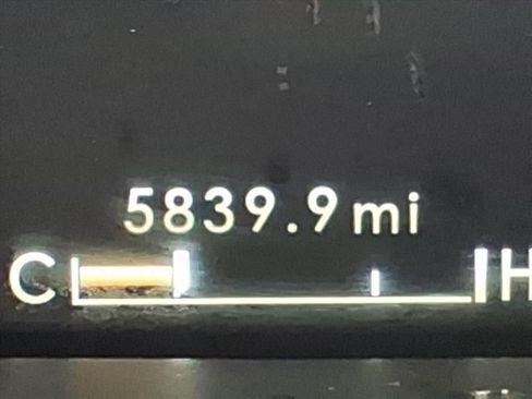 Certified 2023 Lincoln Nautilus AWD w/ Premium Package image 27