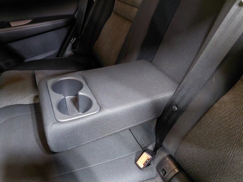 Used 2025 Nissan Rogue SV image 34