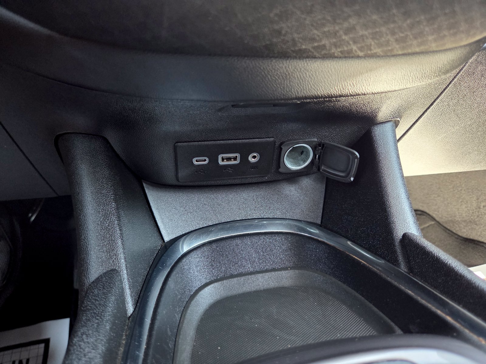 Used 2024 Chevrolet Malibu LT FWD image 36