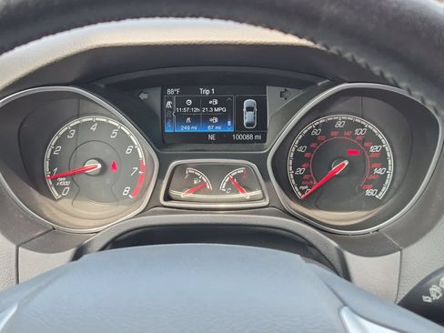 Used 2014 Ford Focus ST w/ Equipment Group 202A FWD image 32