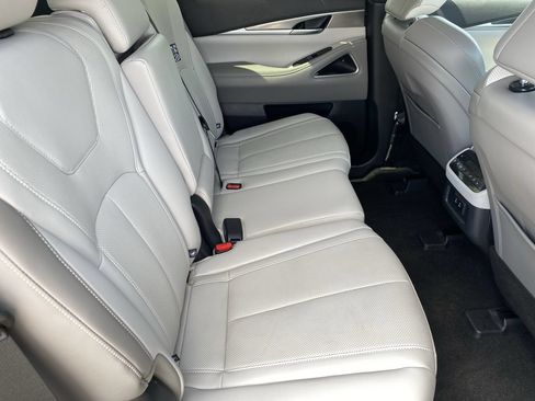 Certified 2026 INFINITI QX60 Luxe AWD/4WD image 12