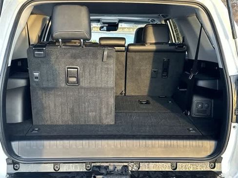 Used 2021 Toyota 4Runner SR5 Premium image 26