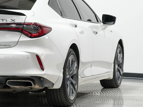 Used 2023 Acura TLX SH-AWD w/ A-SPEC Pkg image 18