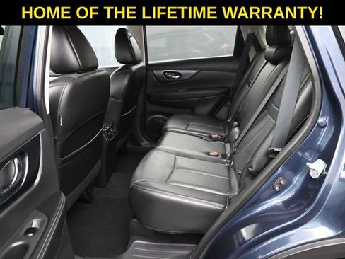 Used 2016 Nissan Rogue SL AWD/4WD image 38