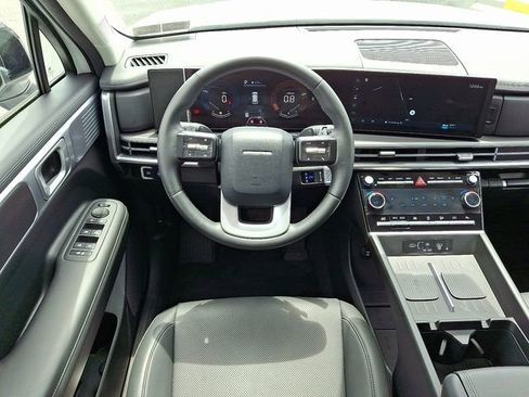 Used 2025 Hyundai Santa Fe XRT AWD/4WD image 11